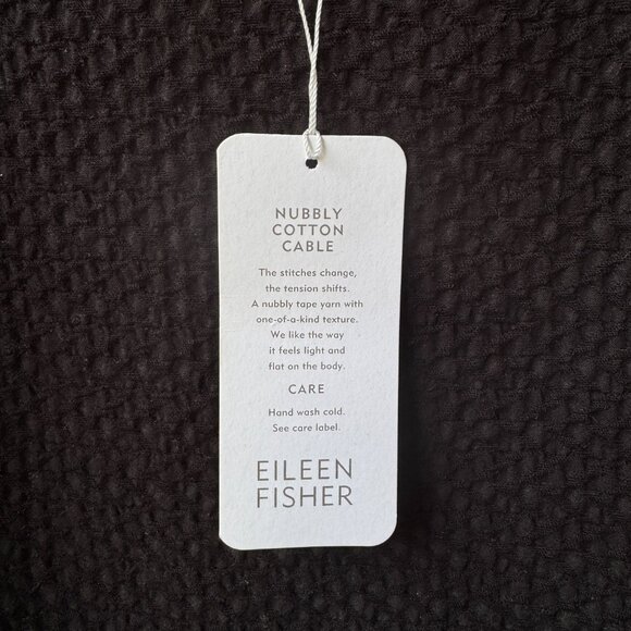 NWT Eileen Fisher Black Textured Stretch Knit Short Sleeve Top in Women's Medium - Picture 4 of 9